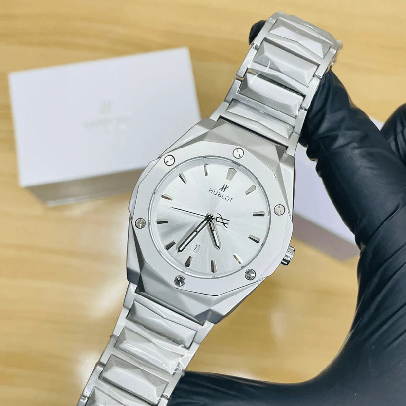 HB Premium Watch - Luxury Diamond Cut Chain