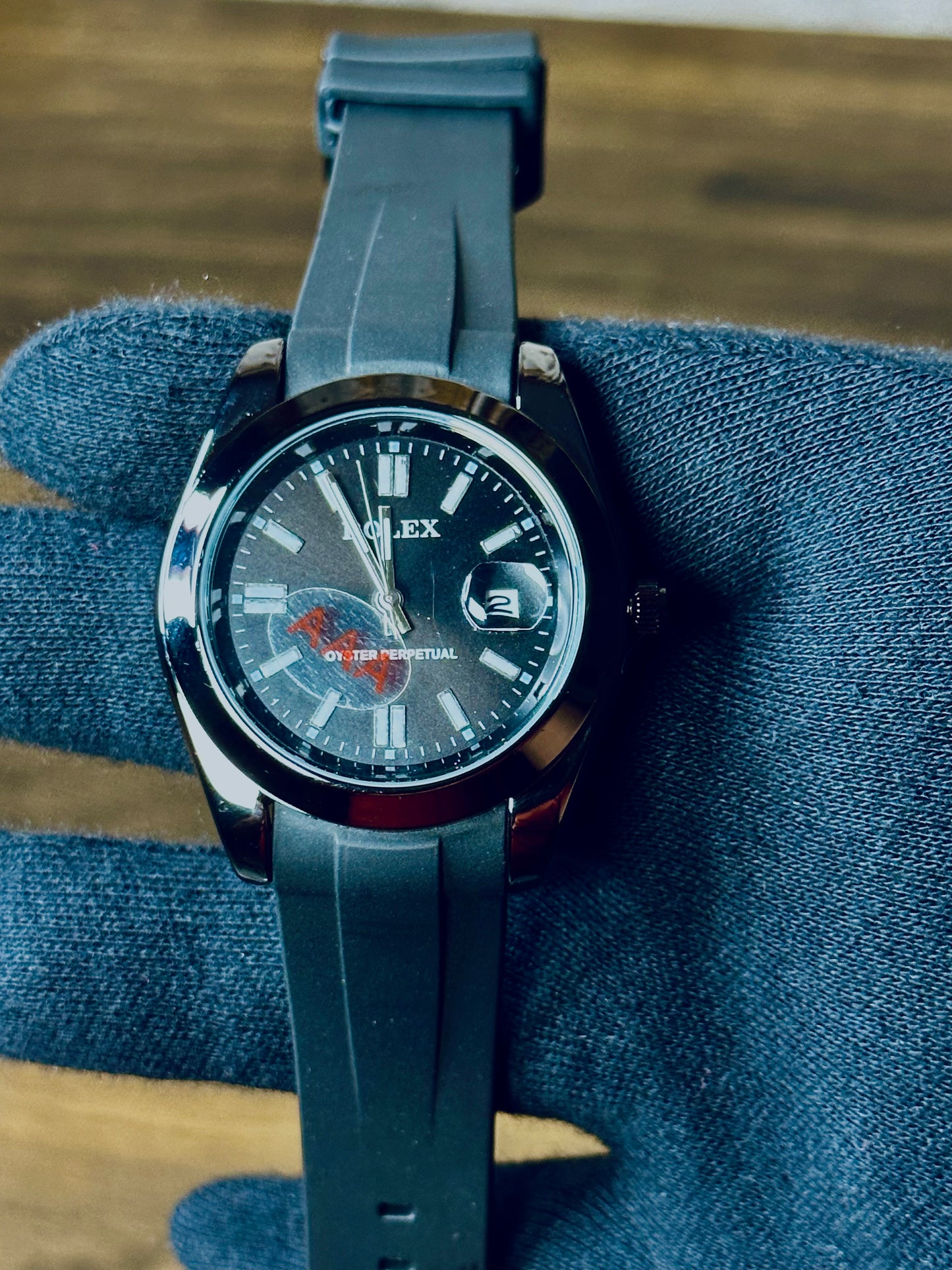 RLX Date Working Silicon Strap Watch